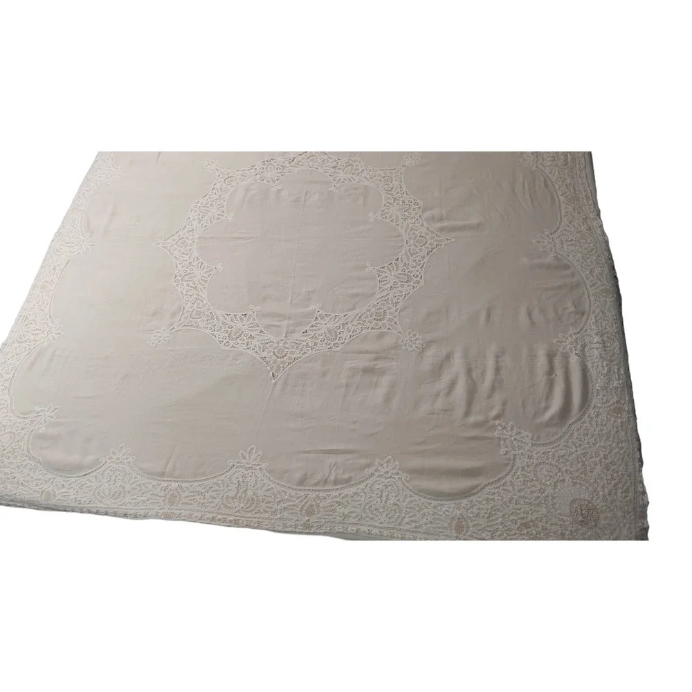 Vintage Irish Battenberg Lace Tablecloth and Six Napkins Set Cotton 56x59 Inches